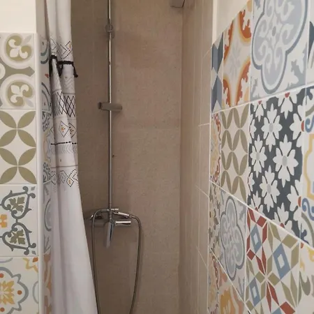 Mirabeau Les Halles 15m2 Climatisation *