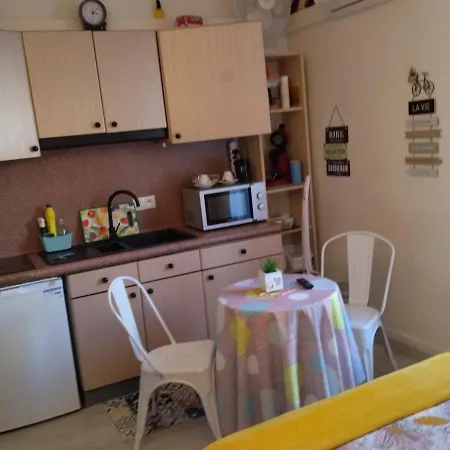 Mirabeau Les Halles 15m2 Climatisation Ναρμπόν